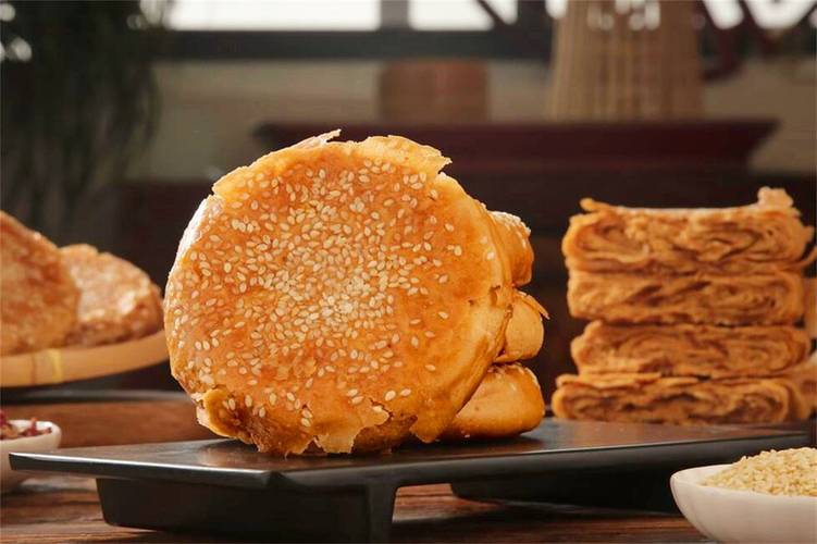 早上吃个焦庄烧饼，非常优秀；齐盛湖的春天扑面而来