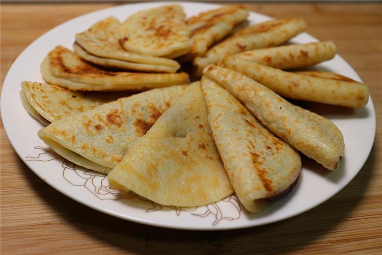 家里有糯米粉的试试这样做，酥香软糯，咸香美味，实在太好吃了