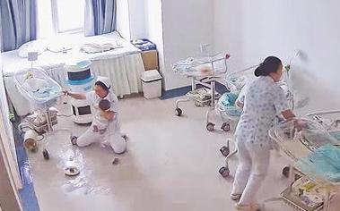 监拍:强震来袭瑞丽医院护士抱紧婴儿抓紧婴儿车 震后轻声安抚孩子