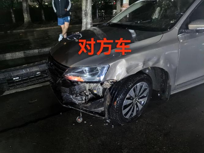 高速公路管理中心回应小米汽车事故路况：事故发生后调整了施工状态