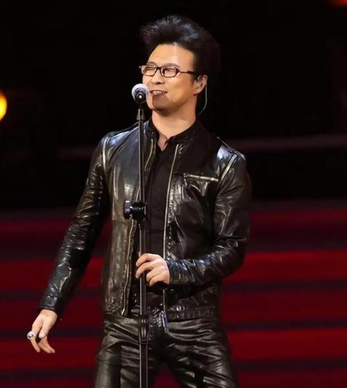 没想到，泼水节竟泼出了森林北“真面目”汪峰或许也被“骗”了
