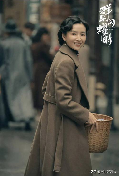 74岁当爸被嘲'自私'5岁女儿一个拥抱让全网闭嘴称赞！