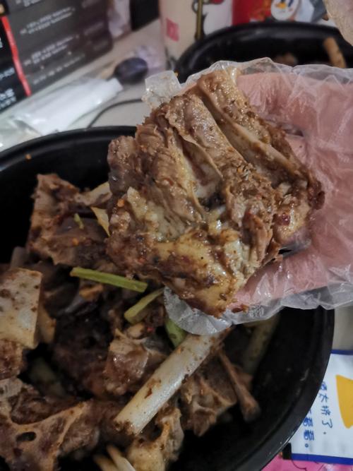 322买了个12斤多的羊架子，做香辣羊骨架，大口吃肉喝酒真爽