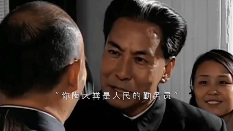 大碗饭为人民服务，坚持做十多年，太不容易了