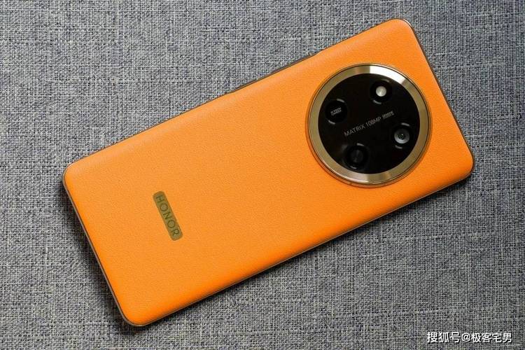 荣耀继续“内卷”6600mAh 一亿像素，发布六个月已跌至1186元