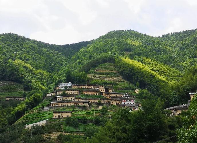 自驾游安徽黄山市黄山区，这样一个美丽乡村是你想象的样子吗？